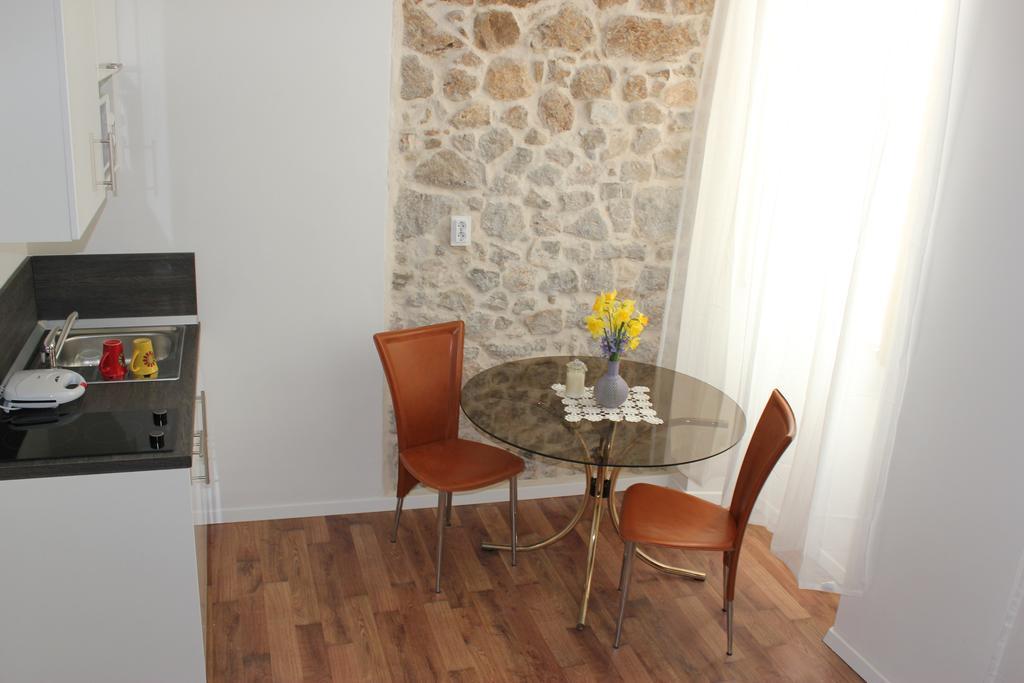 Break Apartament *